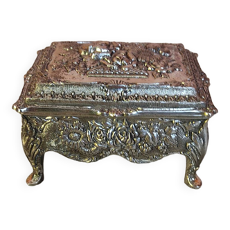 dresser shaped jewelry box