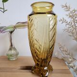 Art Deco vase molded glass
