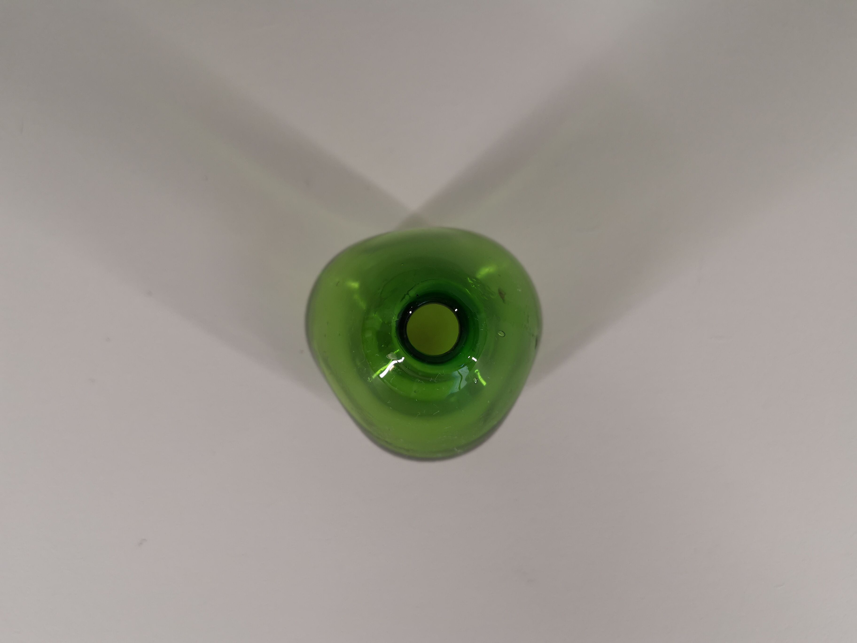 Glass soliflore vase