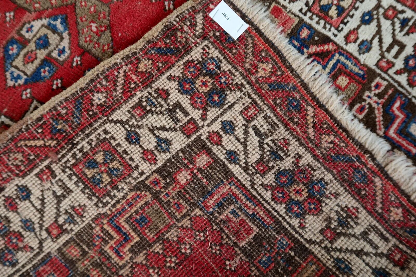 Antique Serab wool runner, crimson field & stepped medallions, c. 1920s — 93 × 204 cm — 1C1284