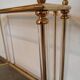 Console "Hollywood Regency" en laiton, plexiglas et verre, circa 1970