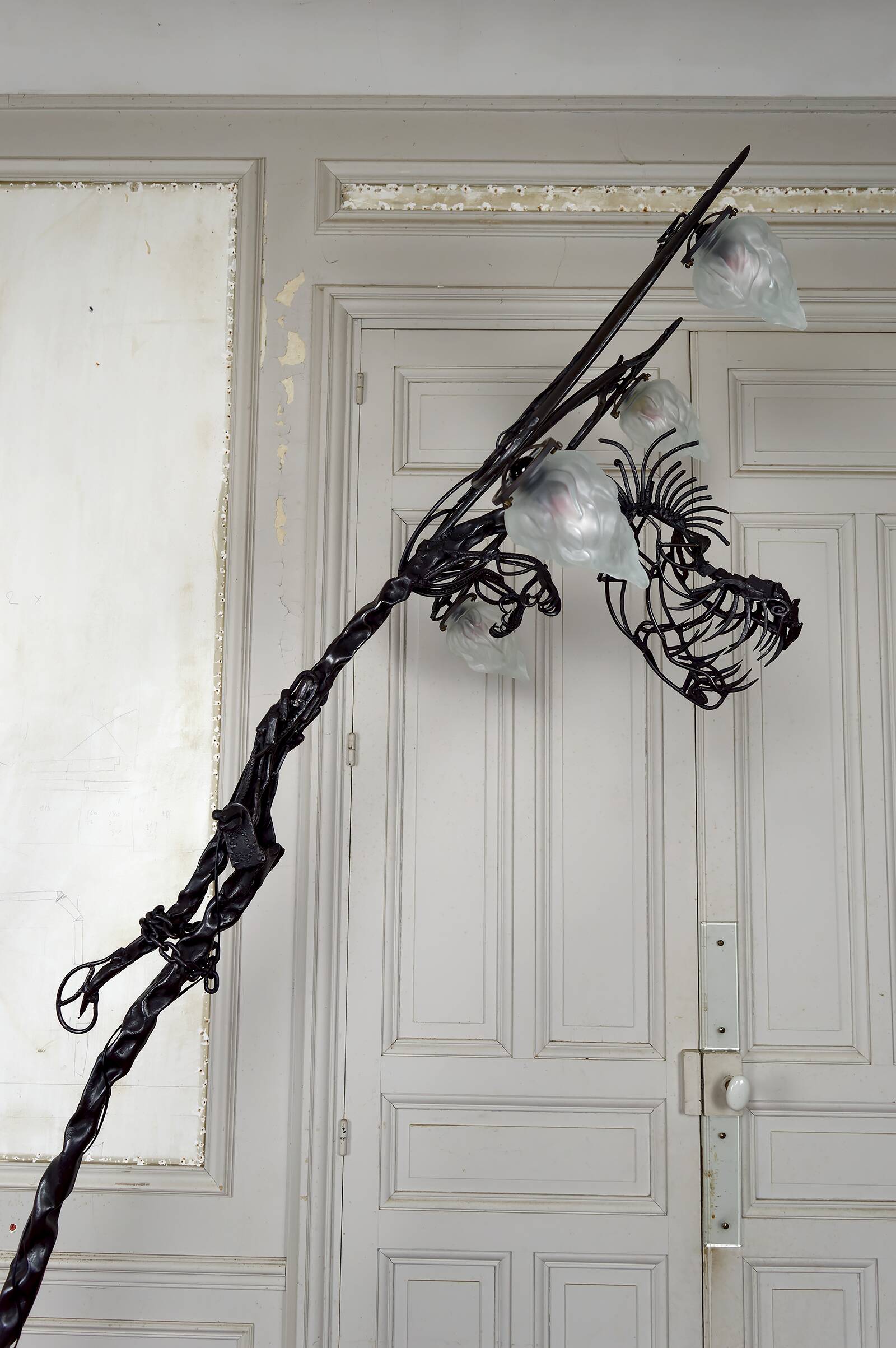 Brutalist sculptural wrought iron Dragon floor lamp, France