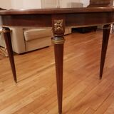 Louis XVI-style dining table