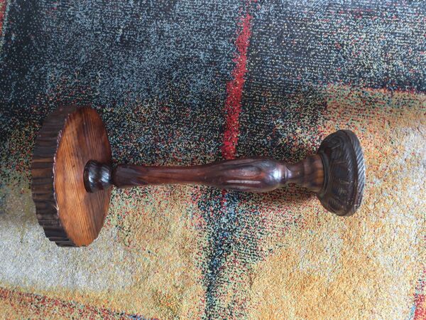Table d'appoint style colonial espagnole vintage
