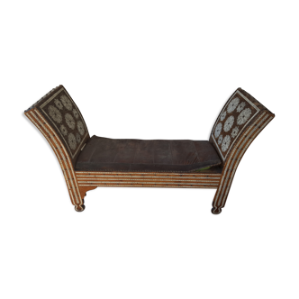 Syrian bench
