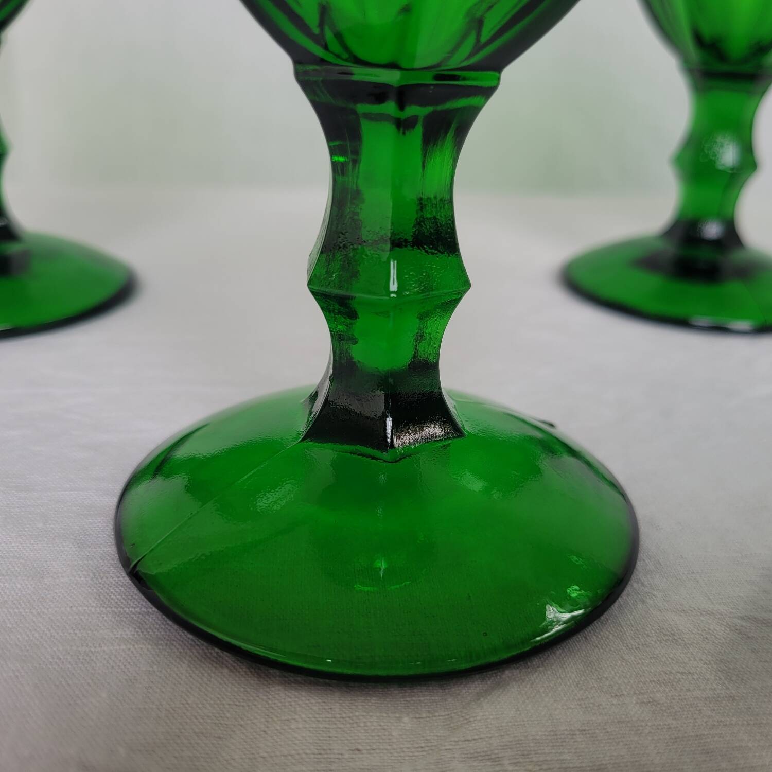 4 green footed glasses in moulded glass – 1970s