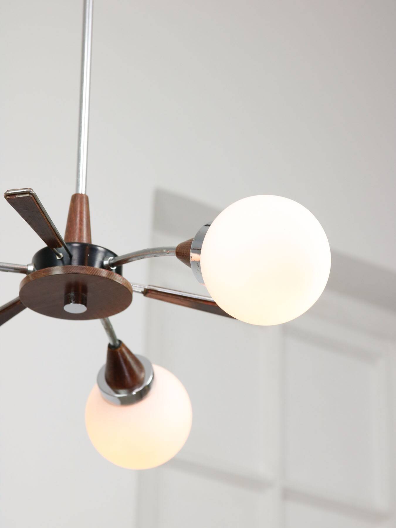 Mid-Century Modern Italian Chrome and Opaline Chandelier