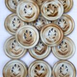 16 Flat plates in flowered marsh stoneware