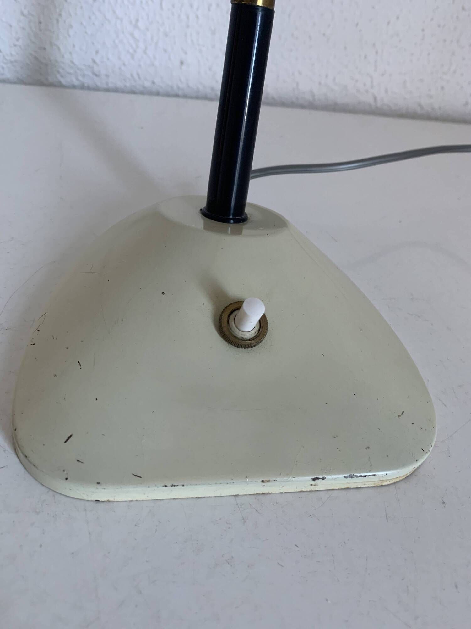 Vintage 1950s children's desk lamp, cream gold bedside table lamp - 23 cm