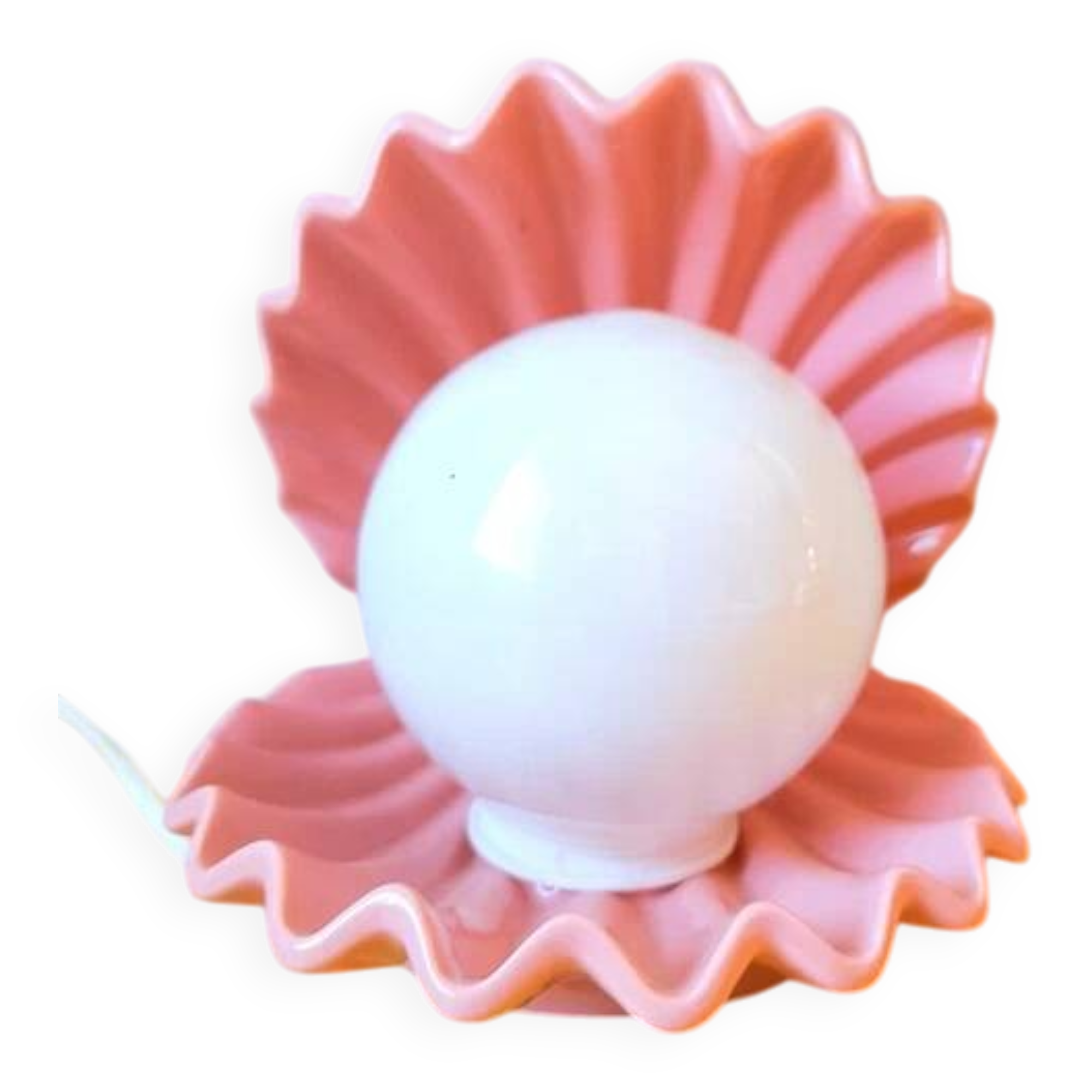 Ceramic and opaline shell lamp