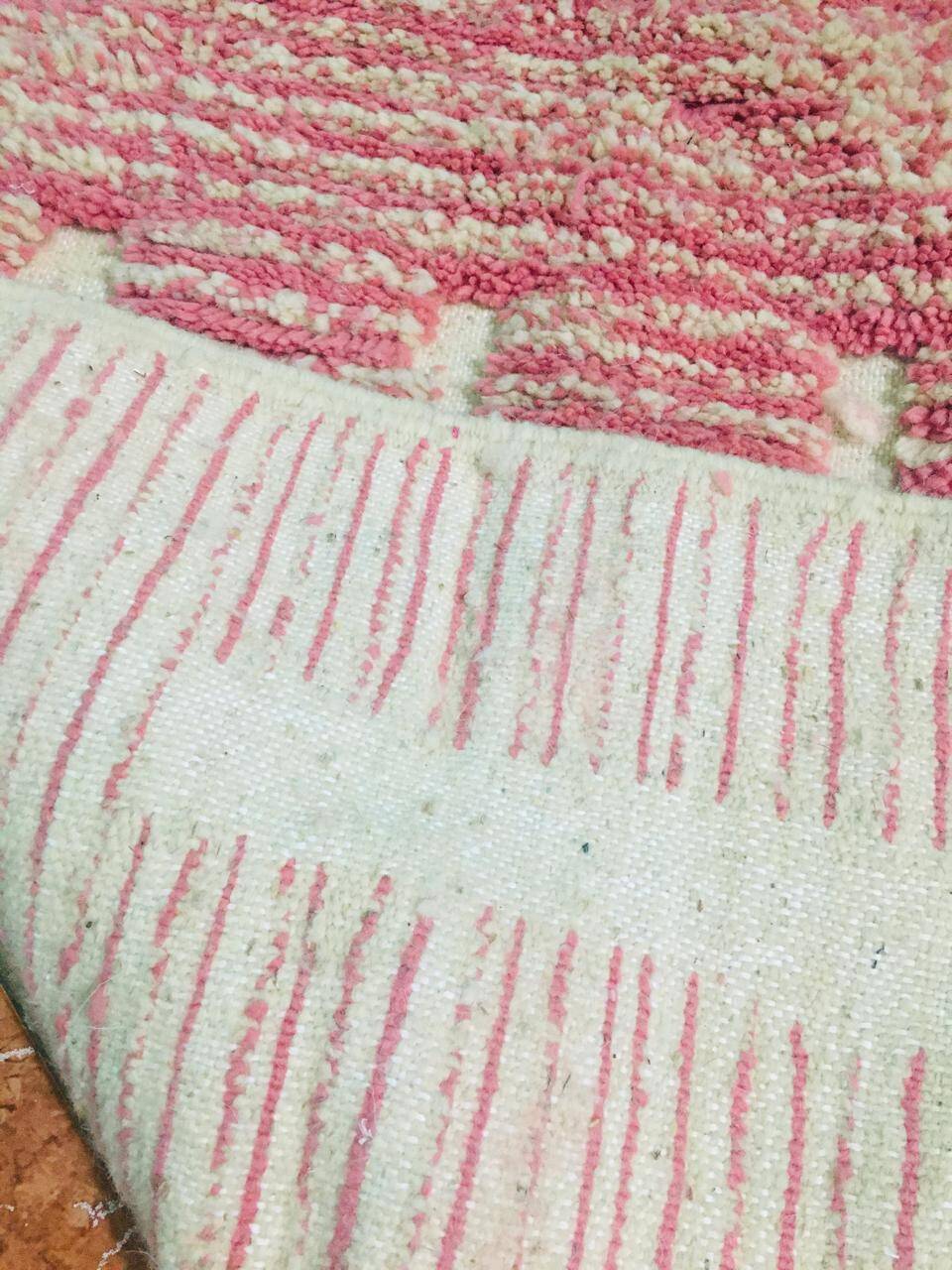 Handmade Moroccan rug 200cm x 200cm
