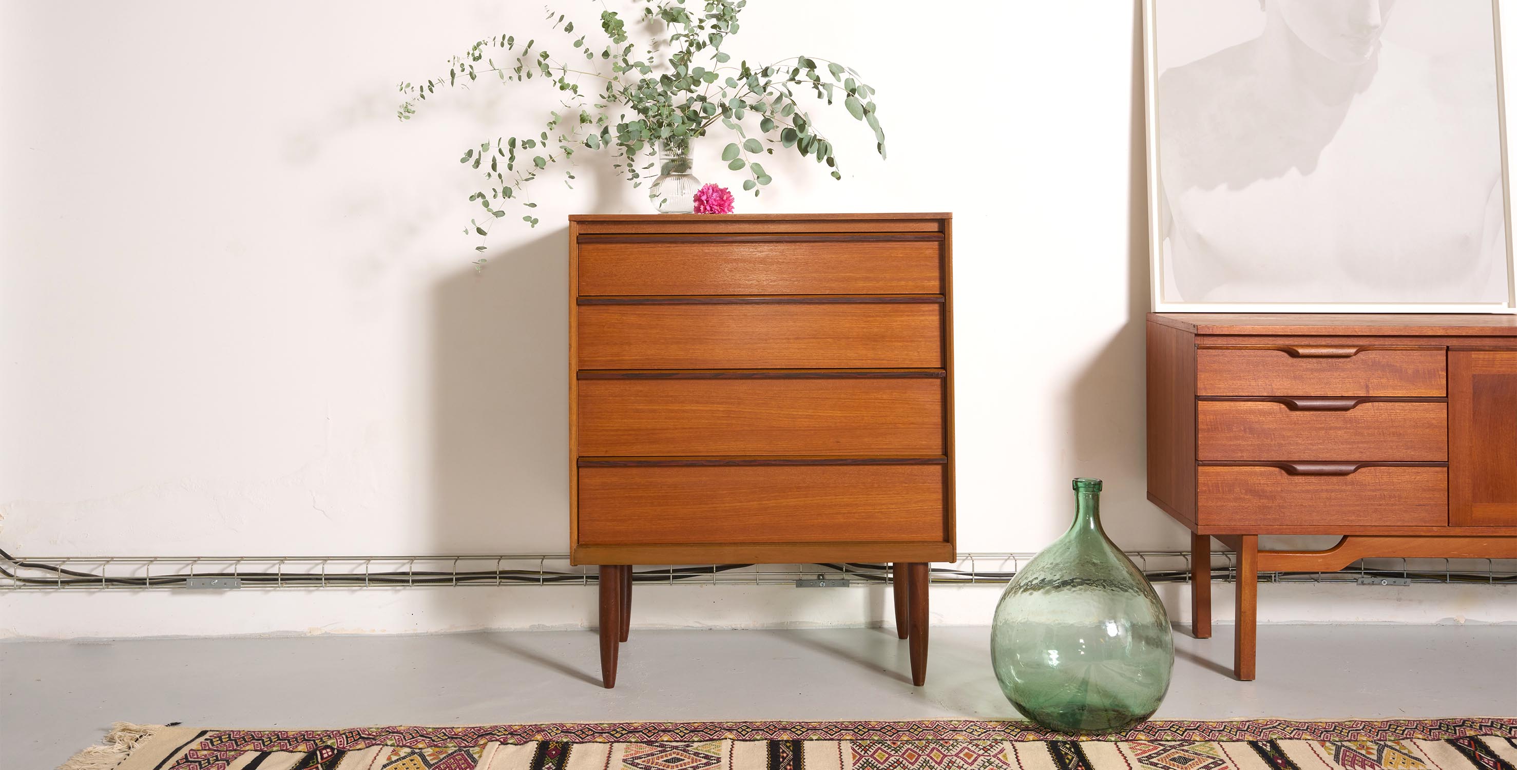 Austinsuite vintage chest of drawers, Scandinavian style