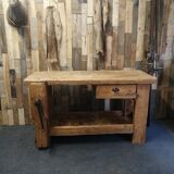 Carpenter's workbench