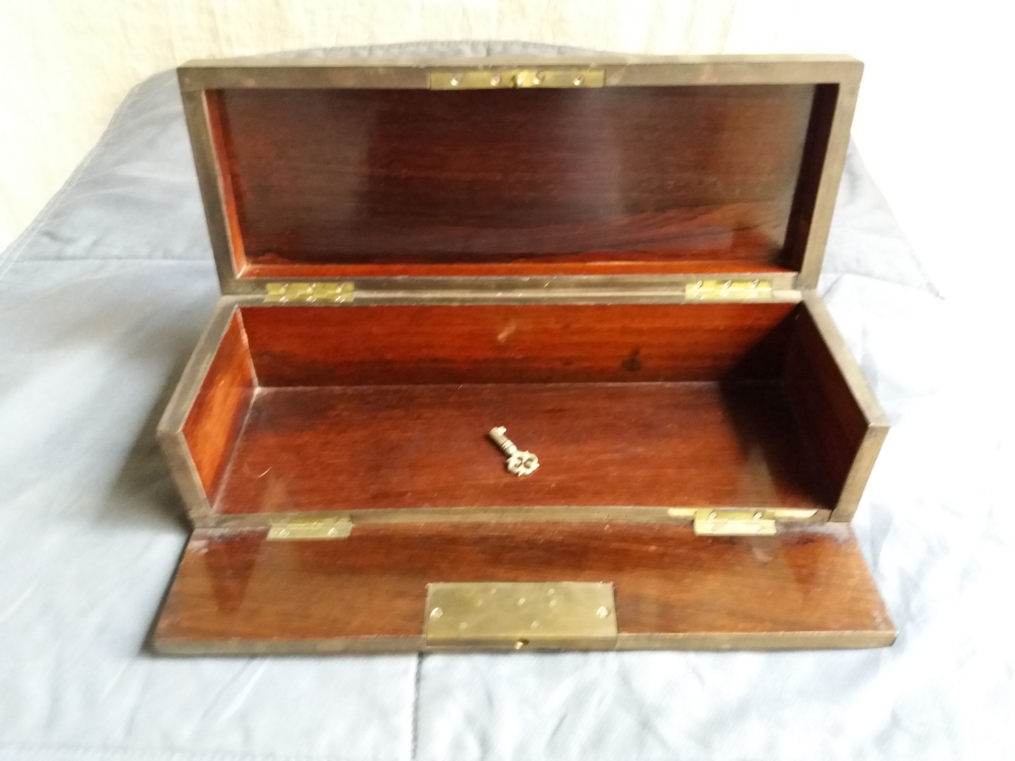 Boite a gants ancienne epoque Napoleon iii