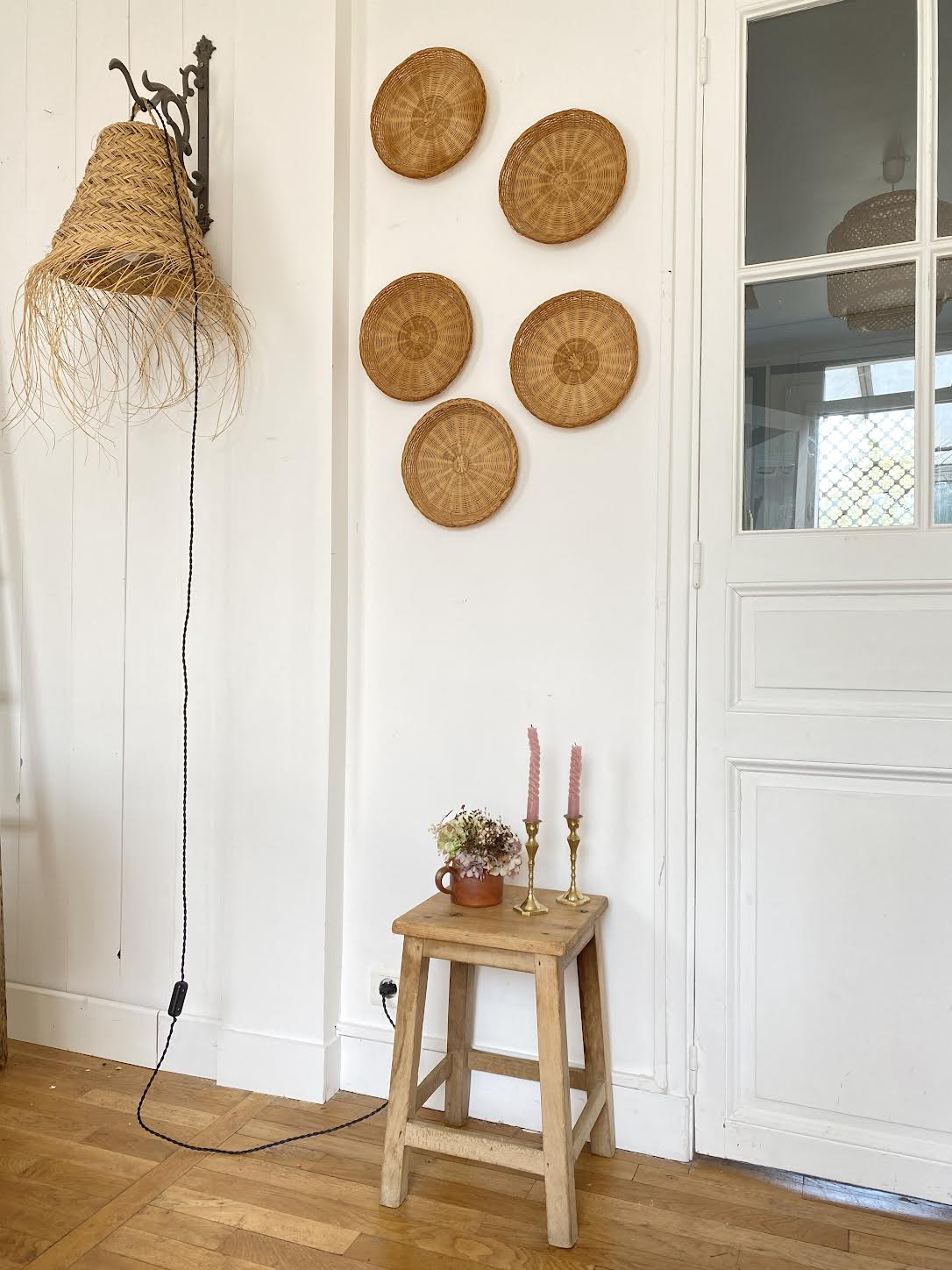Tabouret d'atelier en bois brut