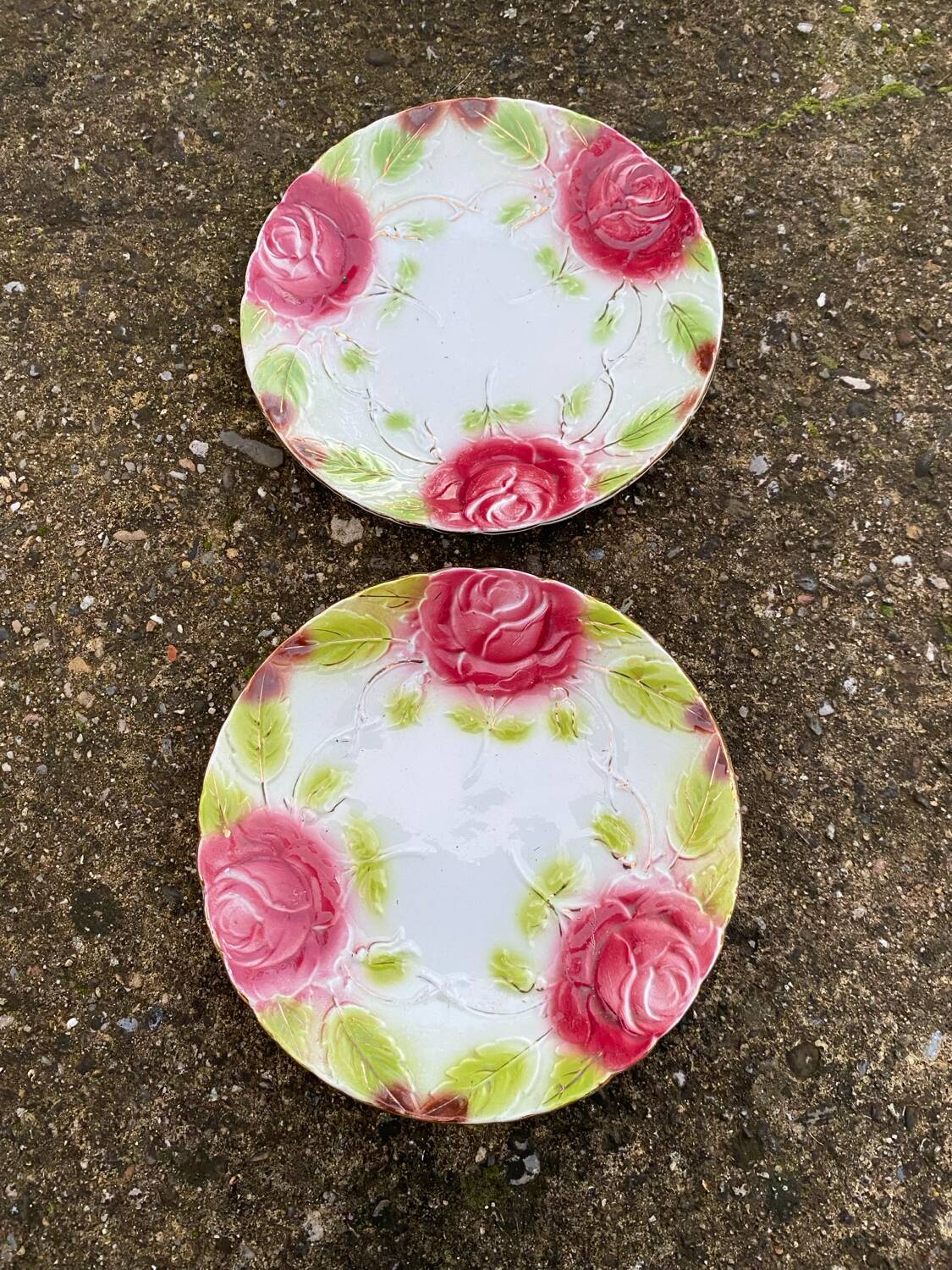 Set of 2 early 19th century earthenware plates