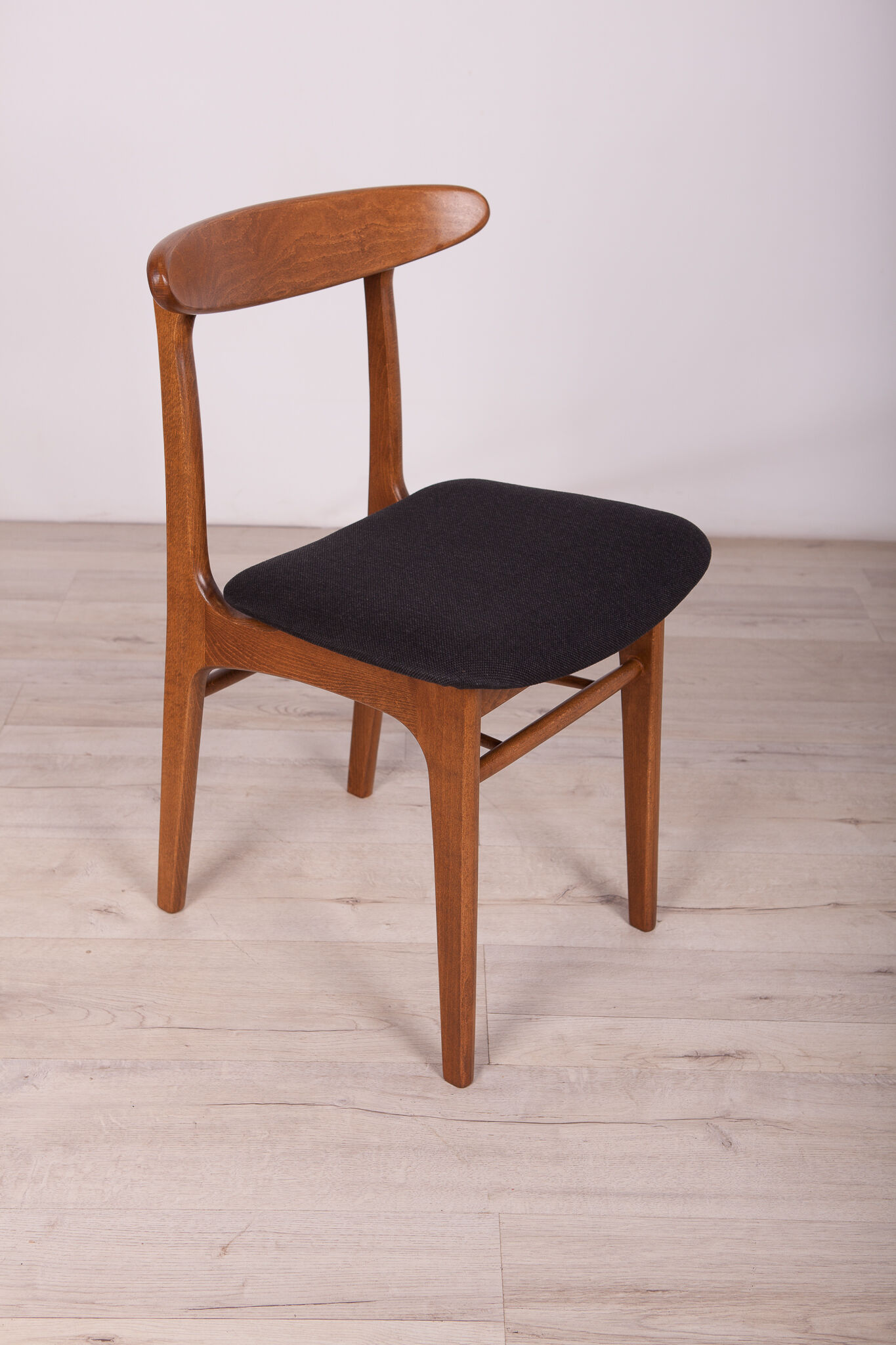 Model 200-190 Dining Chairs by Rajmund Teofil Hałas, 1960s, Set of 4
