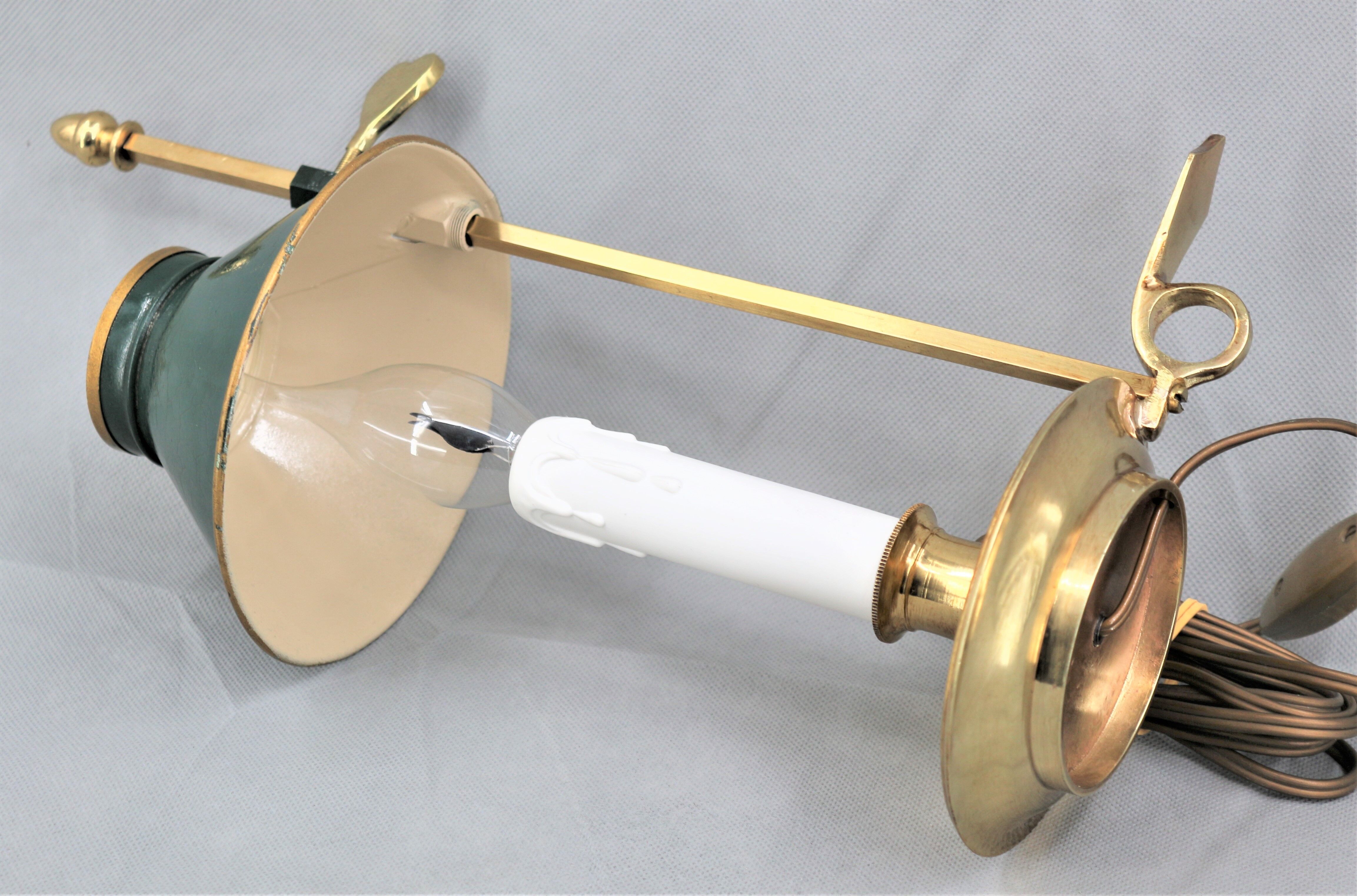 Golden bronze hot water bottle lamp