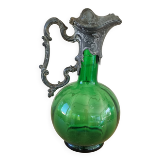 Carafe à eau en verre à facettes verte début 20ième