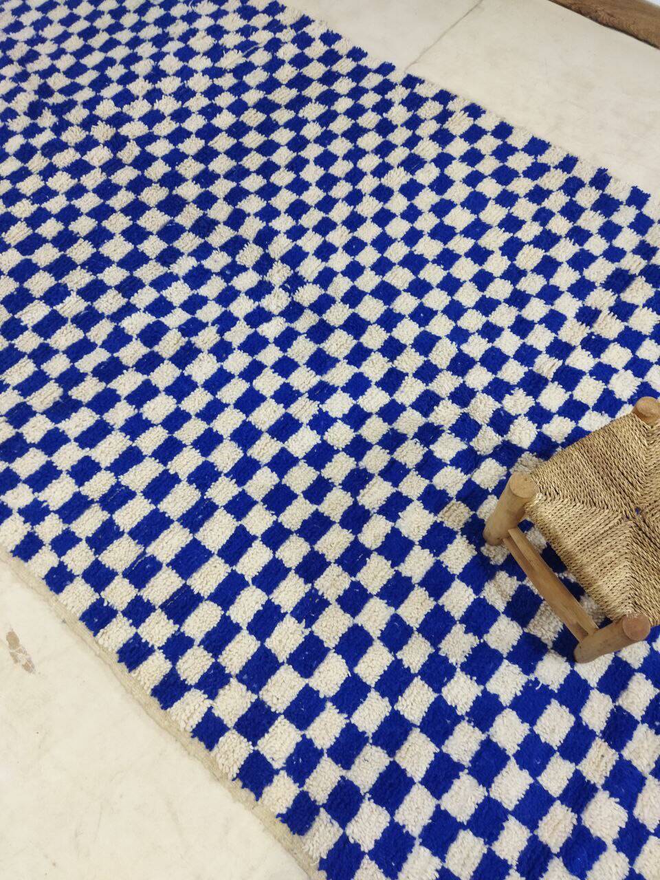 Handmade Moroccan Berber rug 300 x 170 cm