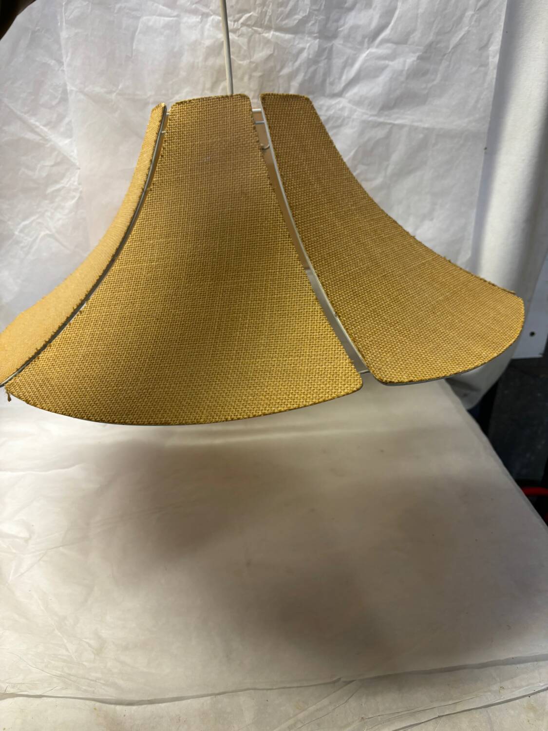 Vintage flower pendant light