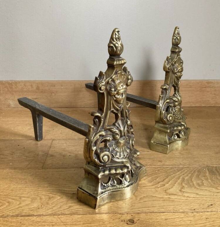 Pair of Louis XV andirons in solid bronze, early 20th century