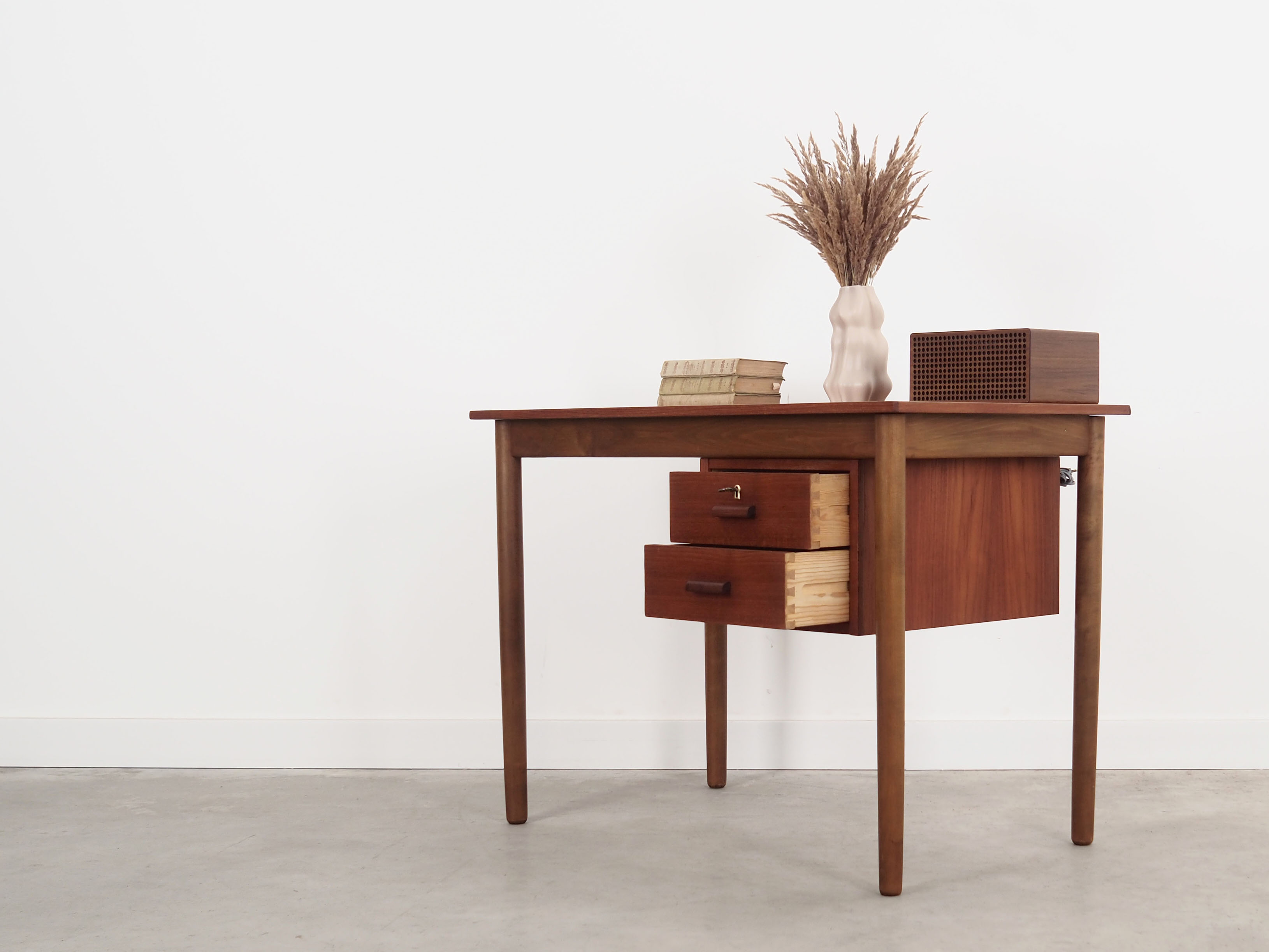 Teak desk, Danish design, 1970s, made in Denmark