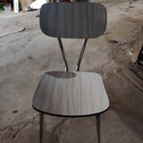 Chaises en formica