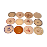 Set of 12 different flat plates