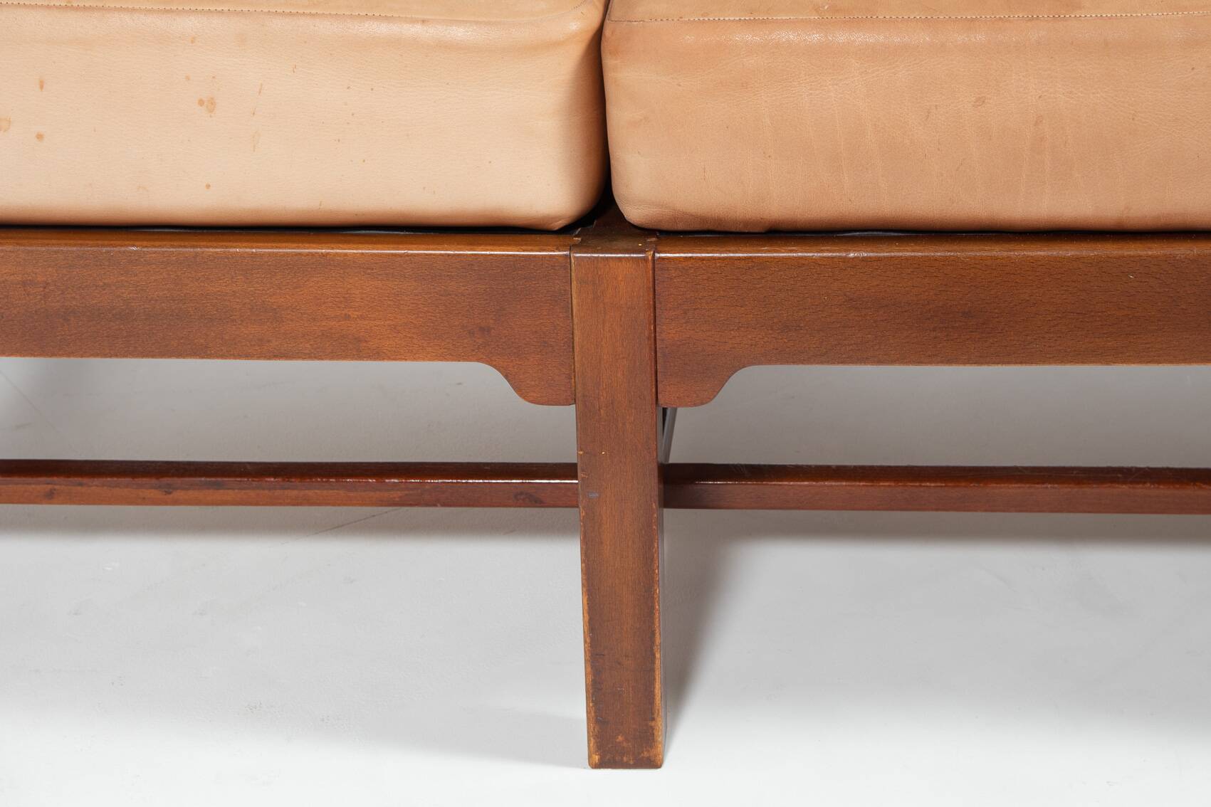 Mid-Century Danish Modern 3-seats sofa with cognac leather cushions