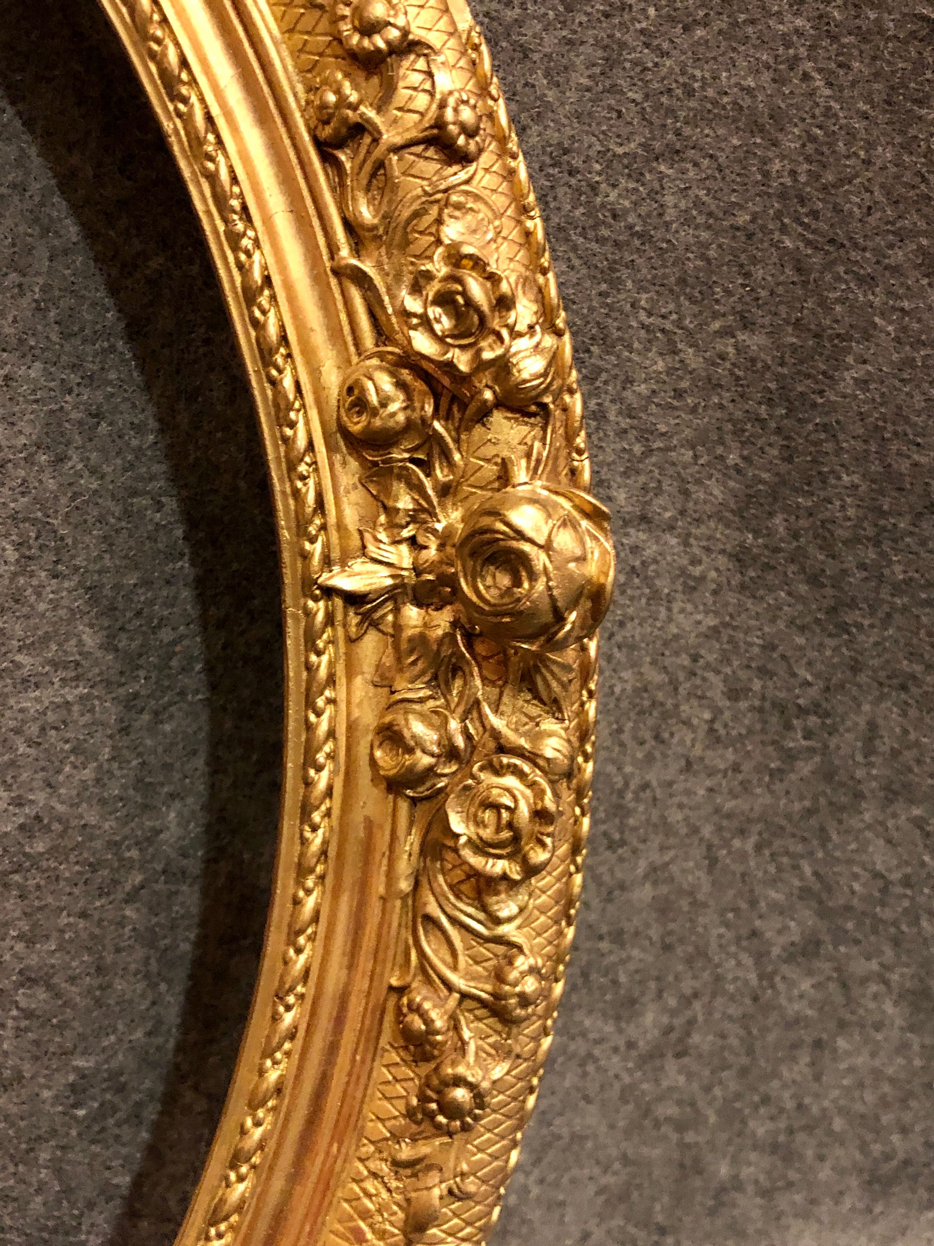 Cadre en bois doré, XXe siècle