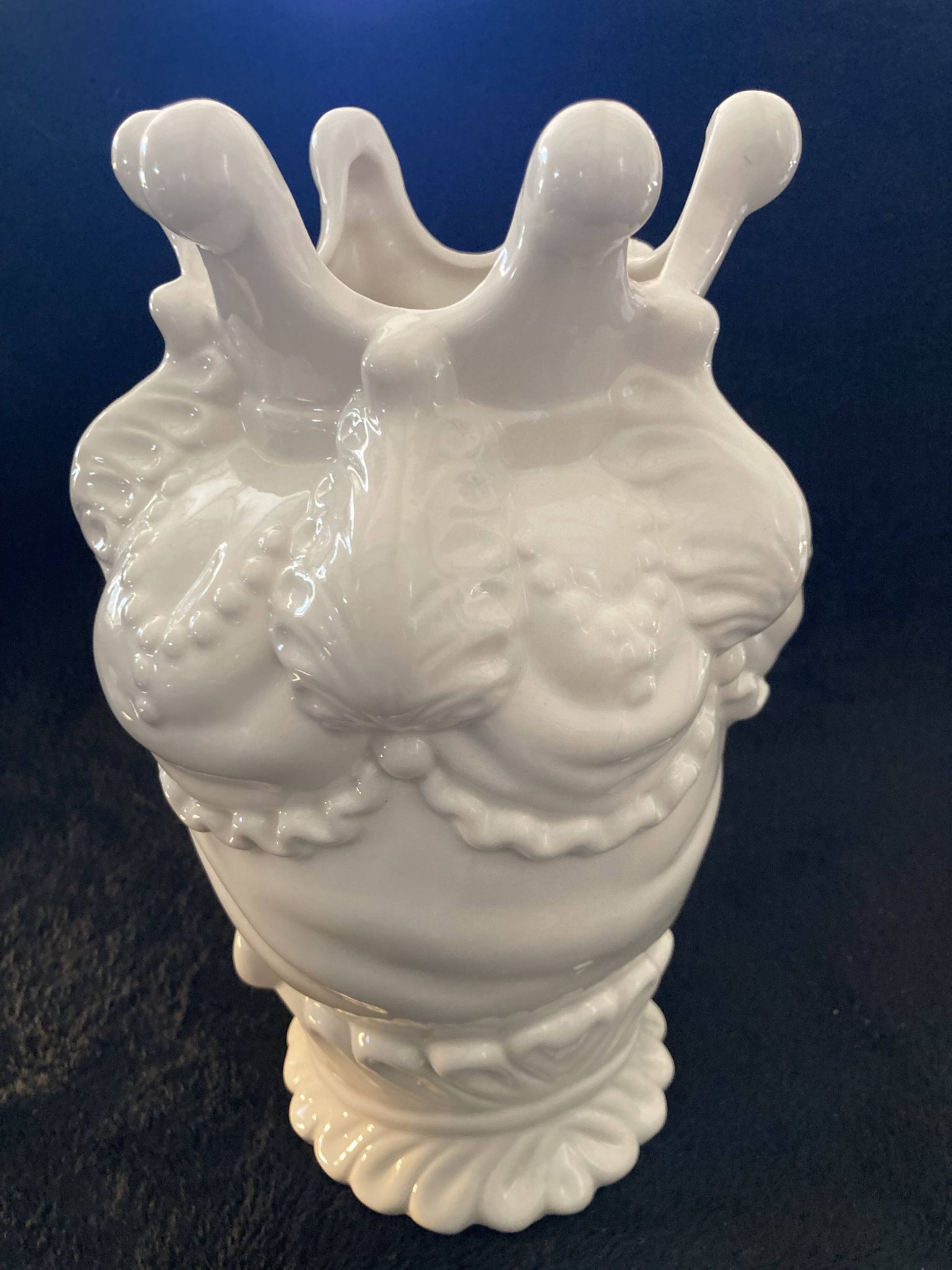 Sicilian Vase "Moorish Woman" in White Ceramic – Kersten