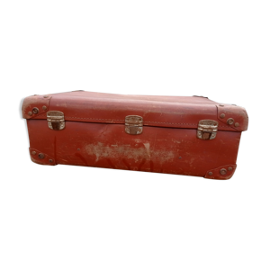 Valise en carton