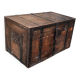 Small oak safe with iron reinforcements, 19th century