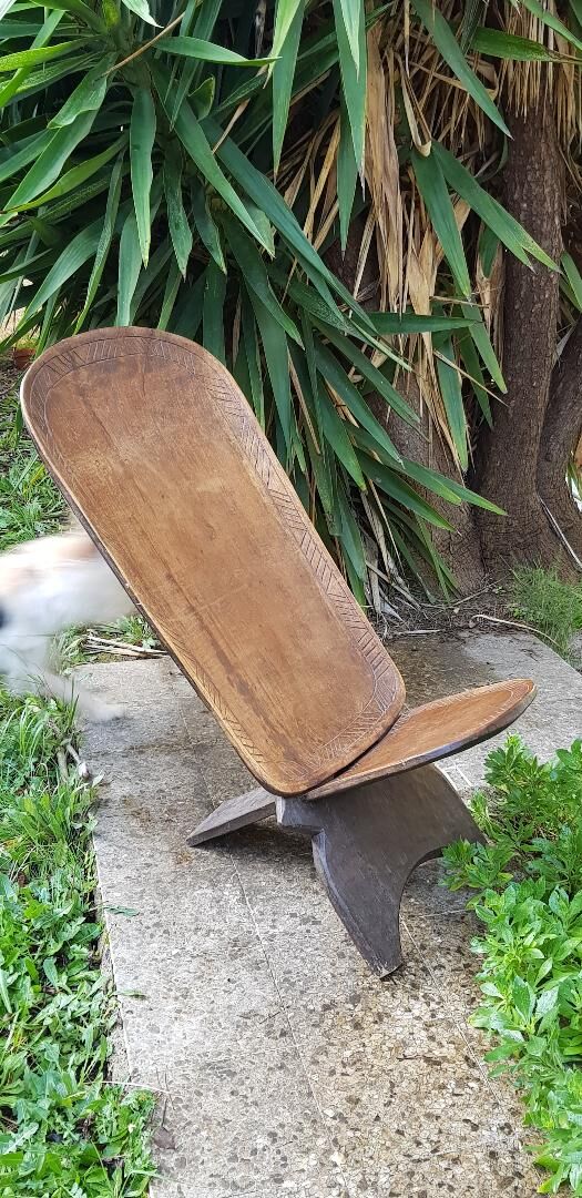 African chair with palaver