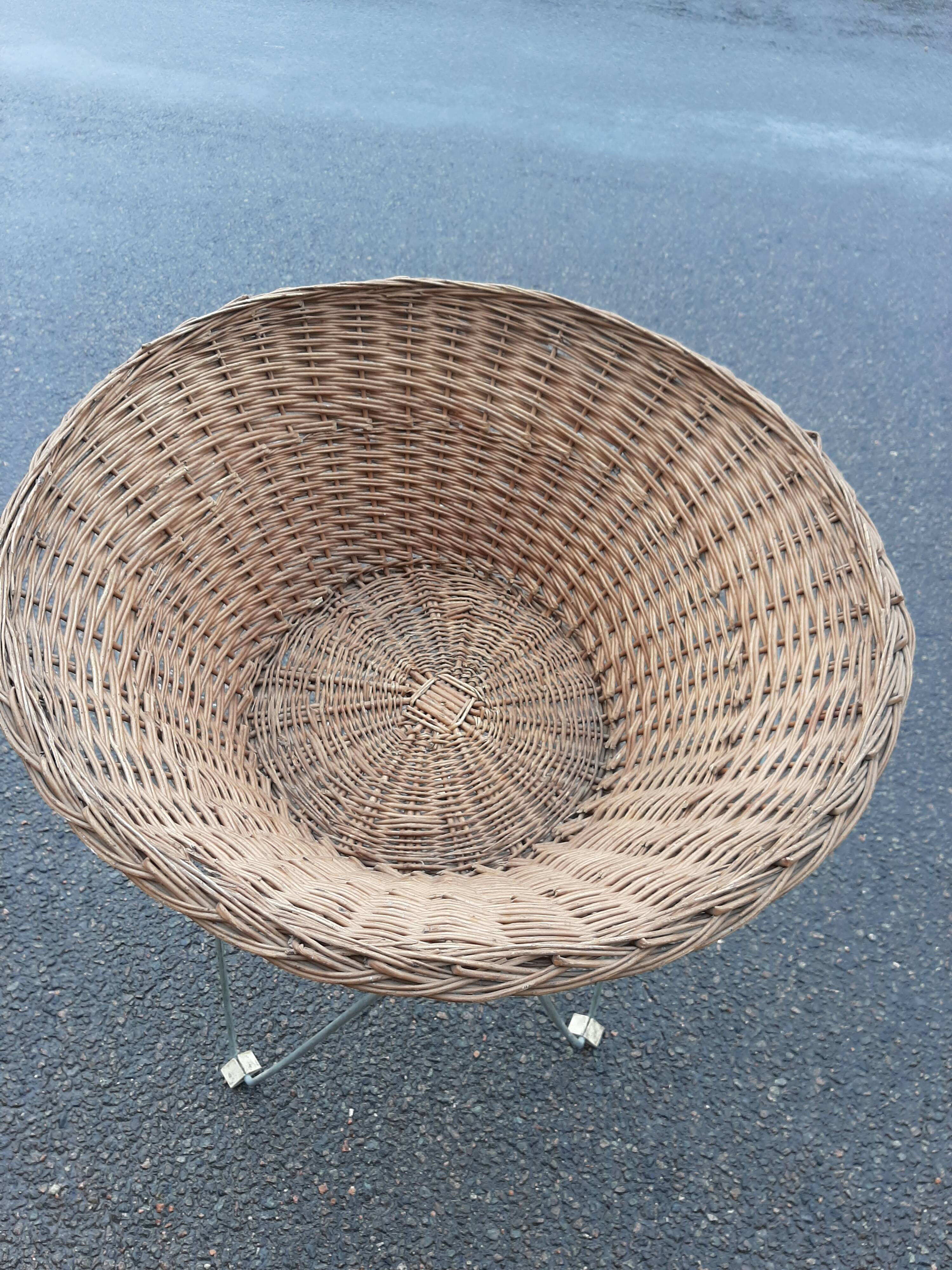 Rotin basket year 50