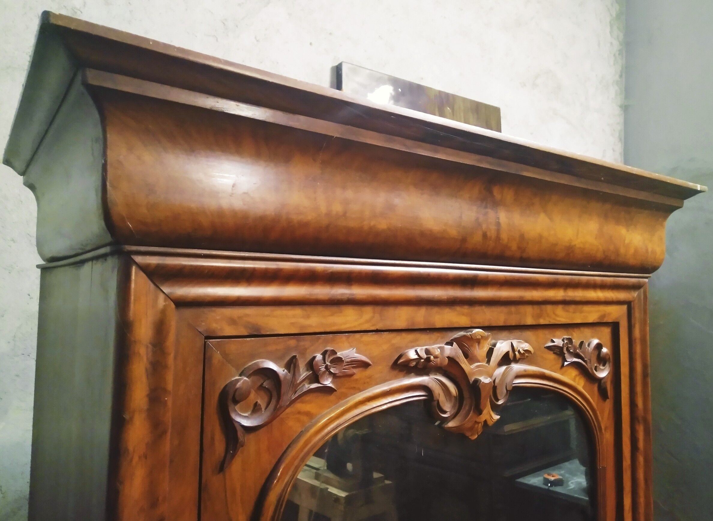 Louis Philippe wardrobe in walnut bramble