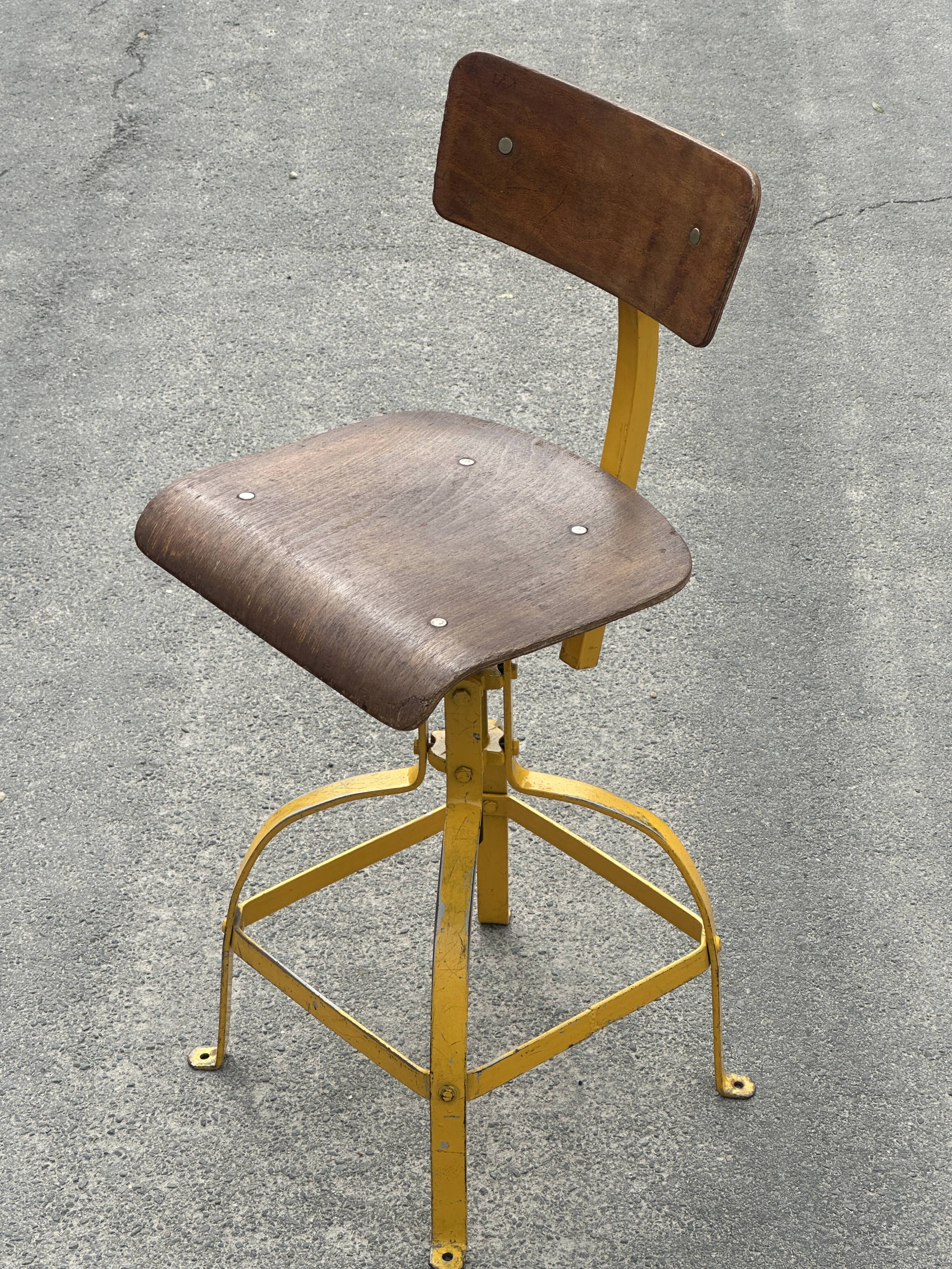 Bienaise chair, architect's chair, 50s-60s
