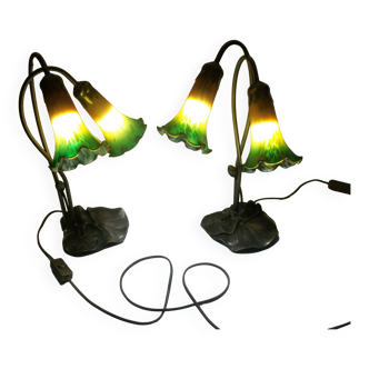 Pair of nymphea lamps