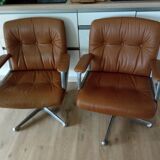 Pair of p215 office armchairs by Osvaldo Borsani for Techno