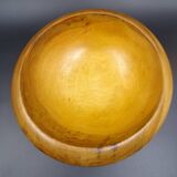 Wooden dish signed E - Circa 1960-1970