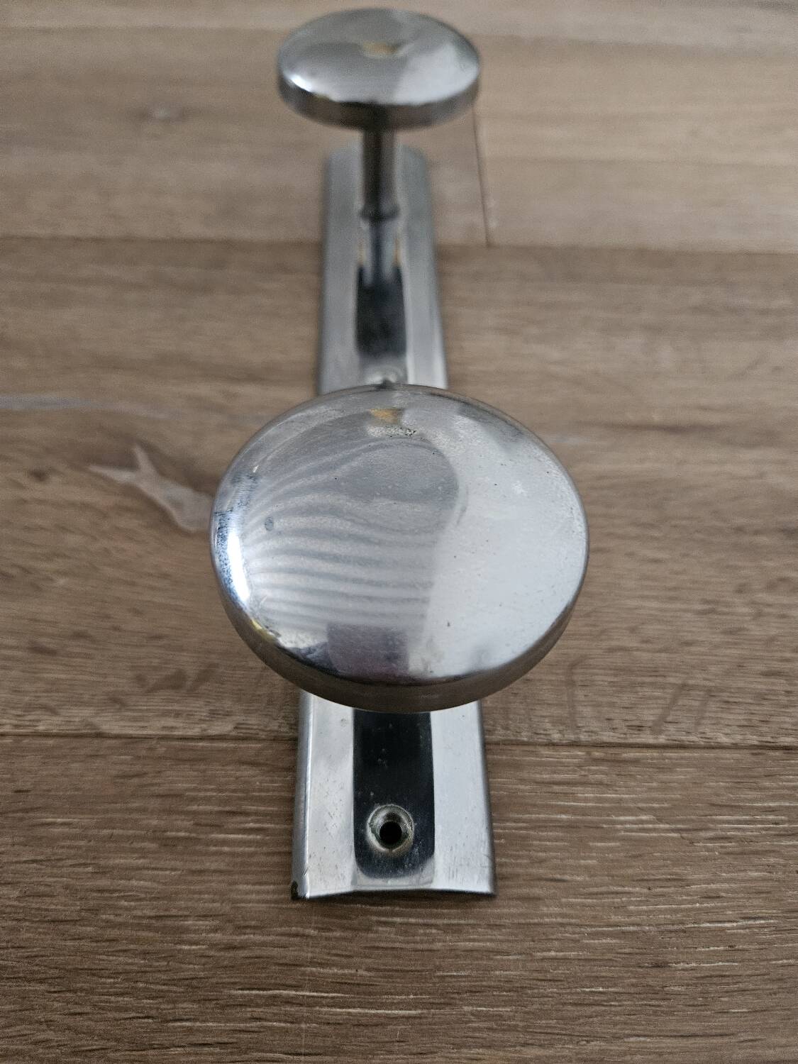 Metal hook 2 branches