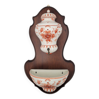 Italian earthenware wall fountain