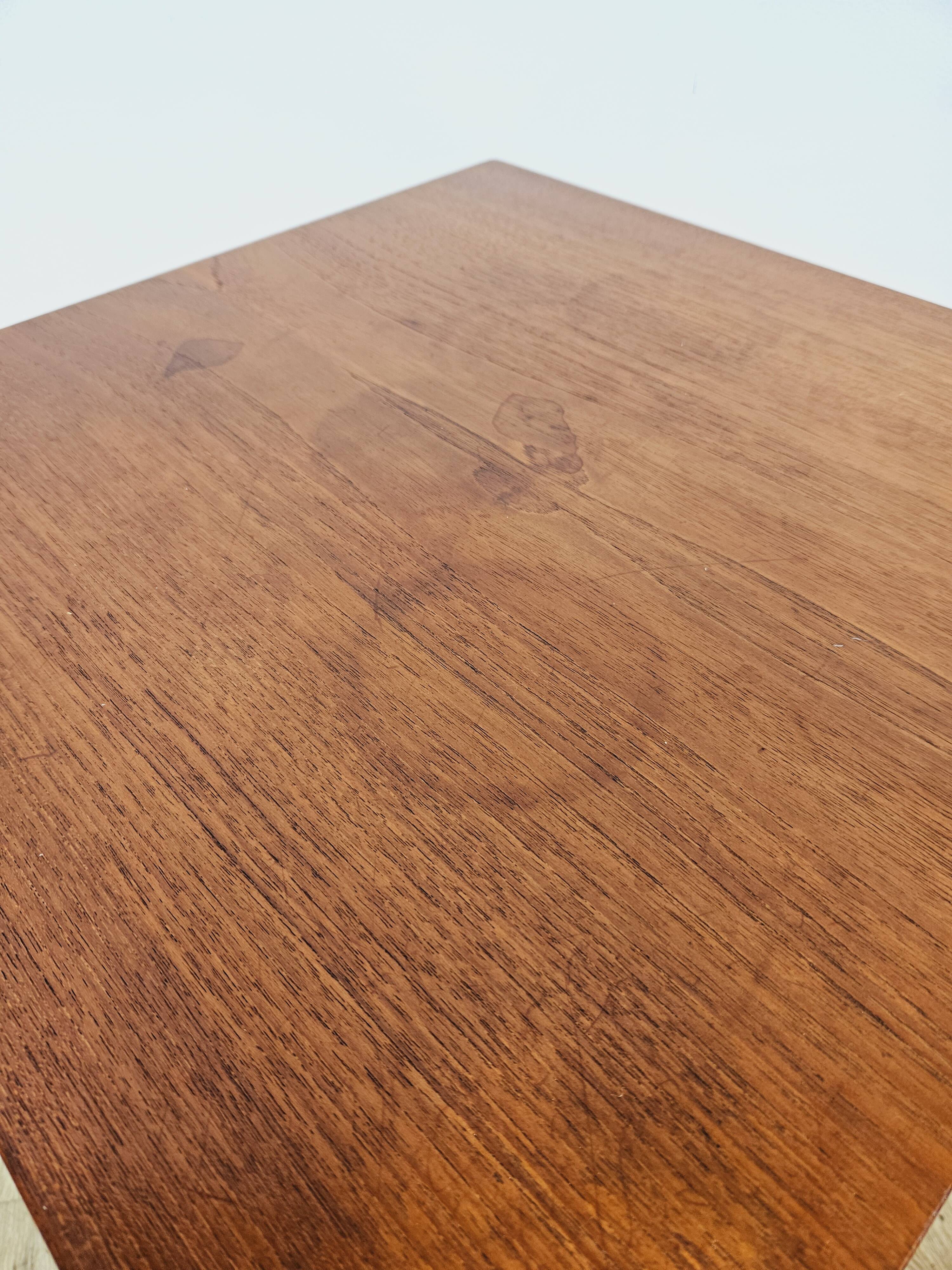 Sewing,Teak, Mid-Century Modern table, Denmark, 1950s/60s.