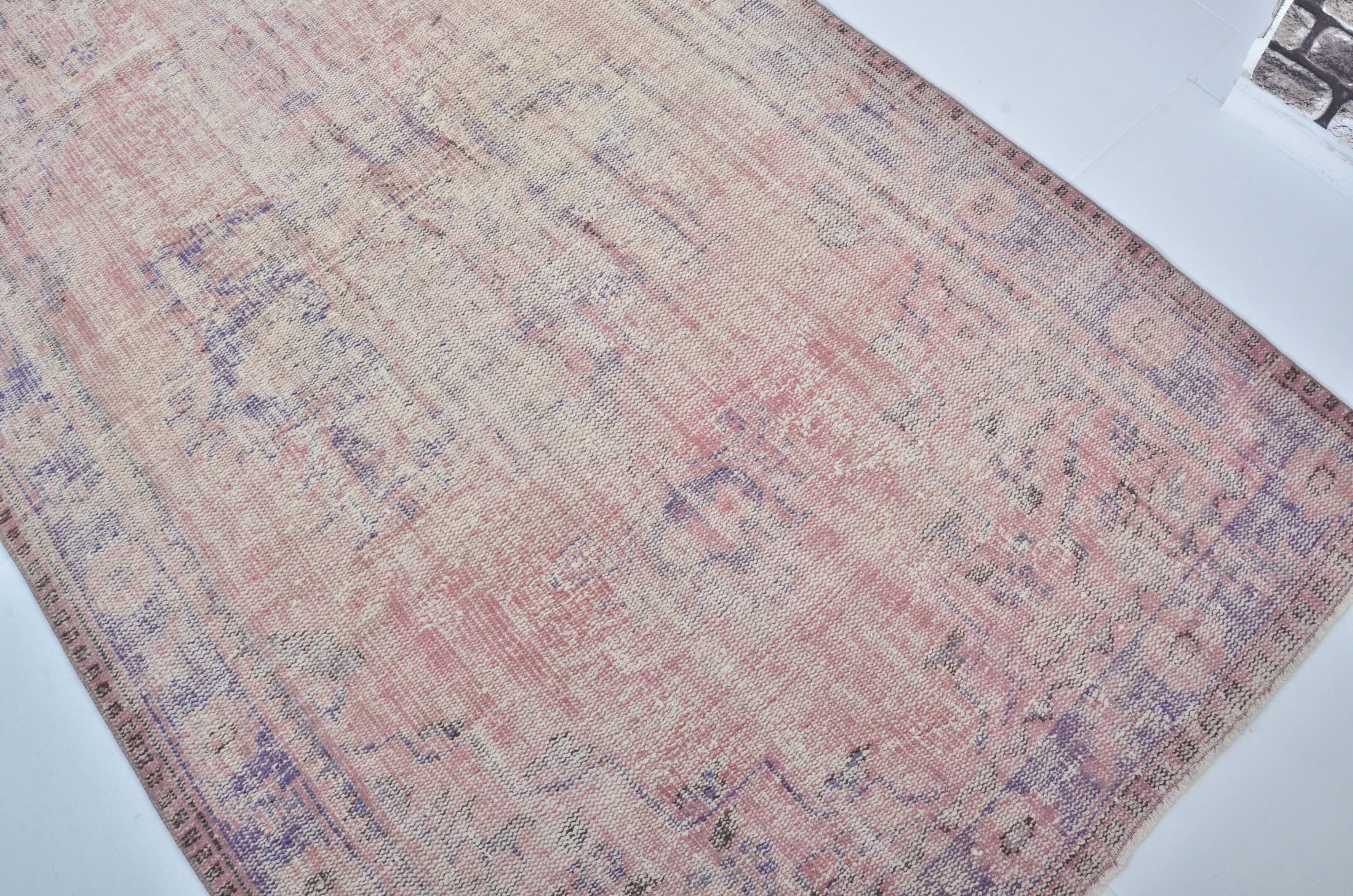 Vintage Pink Floral Wool Carpet sku 3210