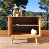 Vintage sideboard with compass feet