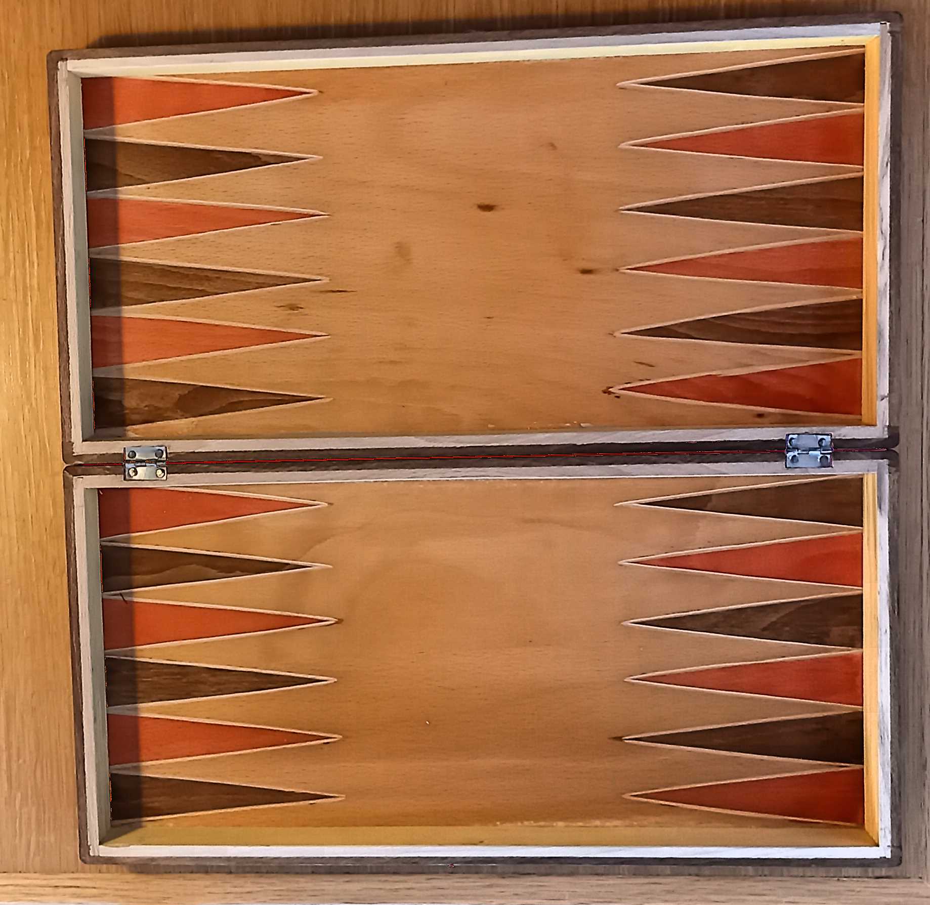 Chess/backgammon/checkers set