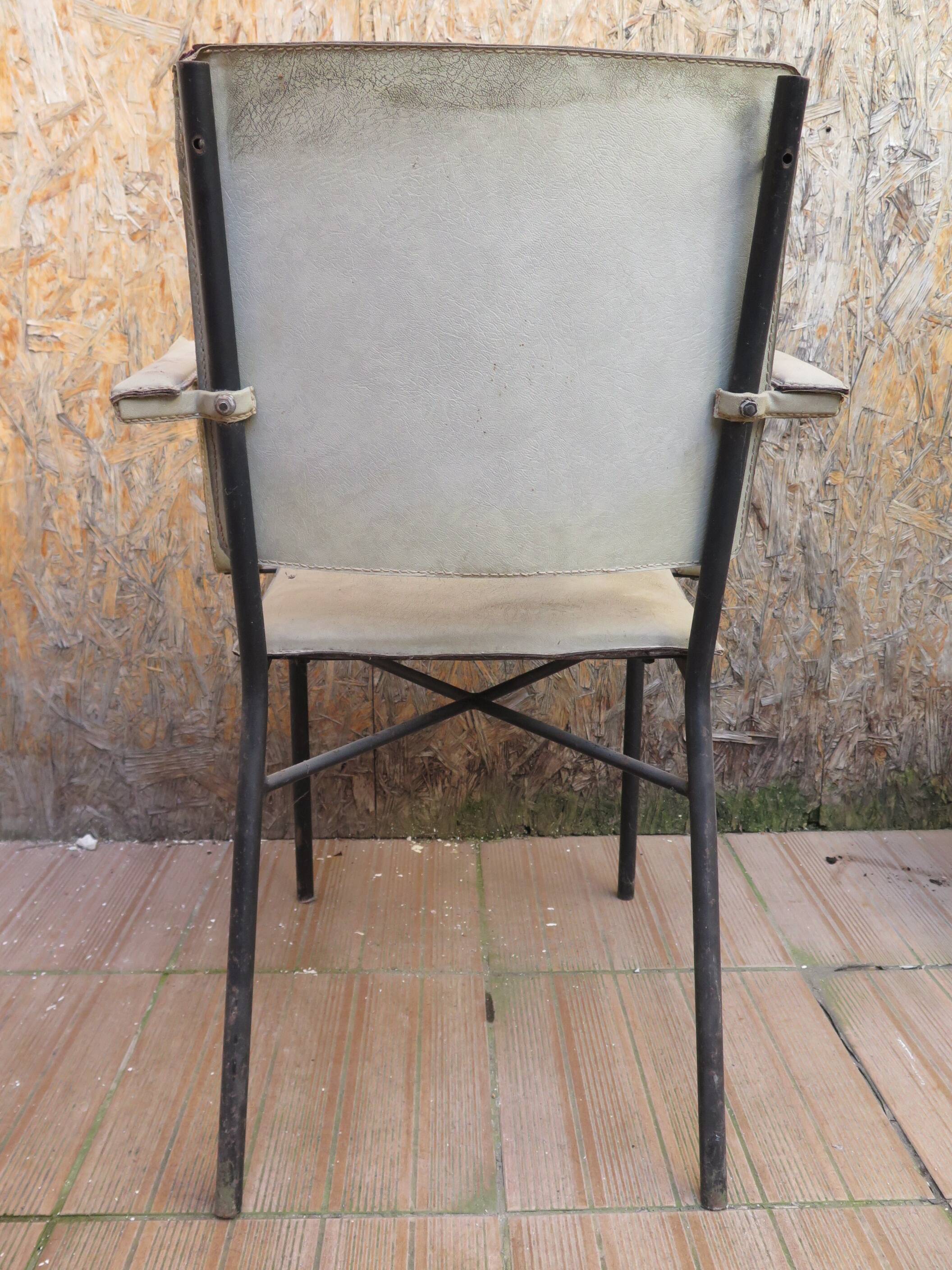 Fauteuil bridge du personnel de bord, paquebot FRANCE, 1962.