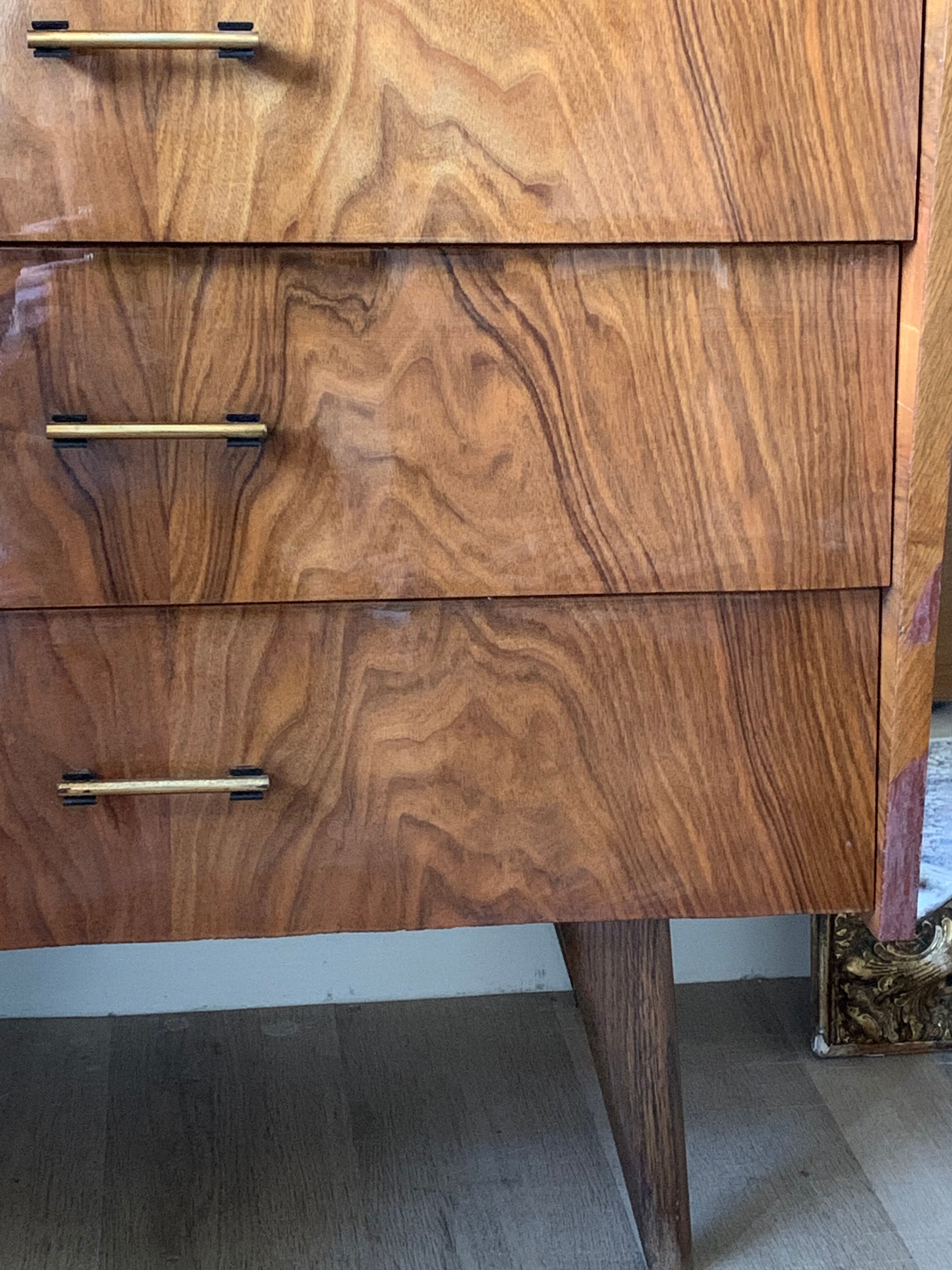 Secretary 70 feet compass