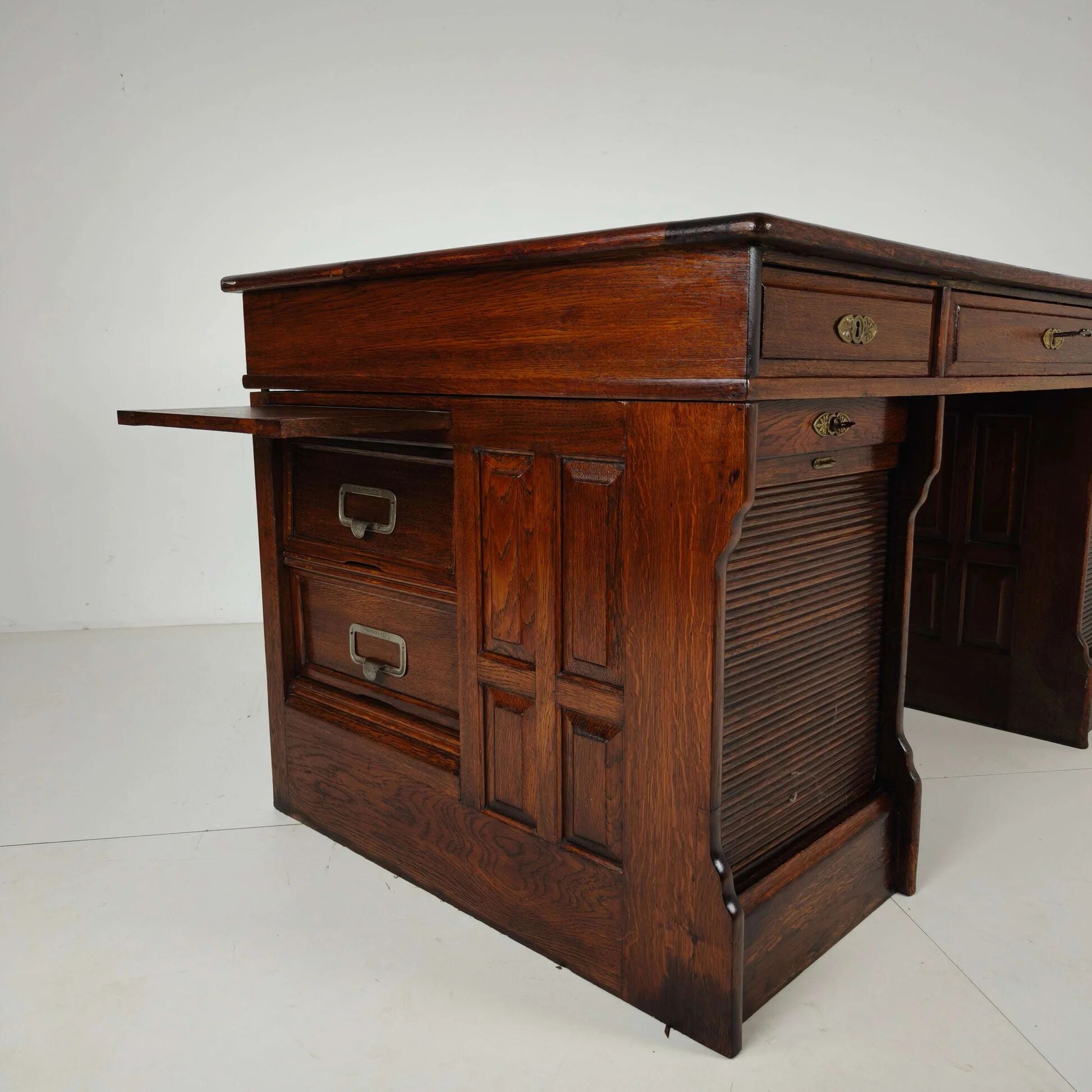 Antique oak writing desk by Stolzenberg – tambour roll top desk – c1880